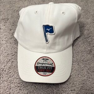 Mizuno Imperial White golf Cap with Blue golf flag Logo new with tags